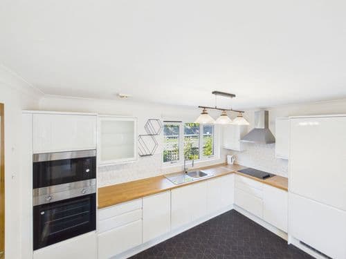 Thumbnail - null